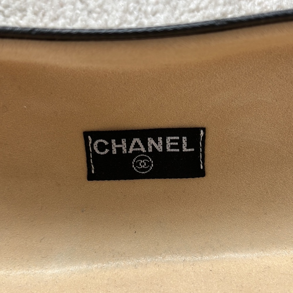 Chanel Sunglasses - Picture 9 of 13